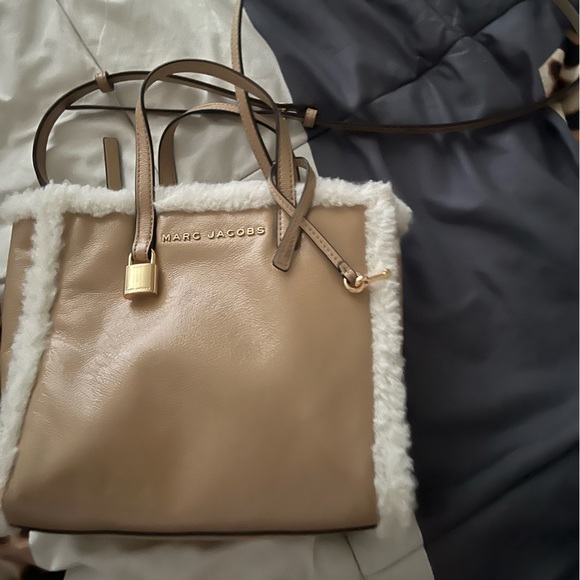 Marc Jacobs Faux fur trim mini tote NWT retail $425 - Picture 2 of 7